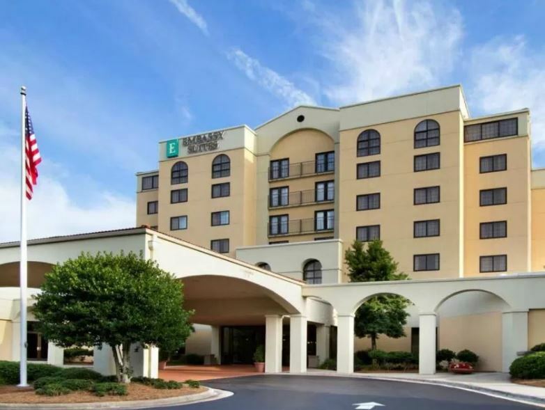 Embassy Suites By Hilton Greensboro Airport Exterior foto